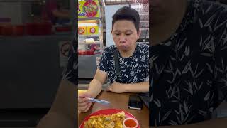 Rating 9/10 ‼️ OYSTER OMELETTE #shorts #youtubeshorts #food #penangstreetfood #malaysia