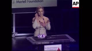 Britney Spears Children’s Choice Award 2002 2/2