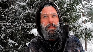 Surviving in the unbelievable extreme cold | Off Grid Vlog - Staying alive in -30c