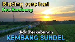 Ridding sore dapat spot bagus di Desa ini ( ada kebun kembang sundel,kebun mangga dan sunset )