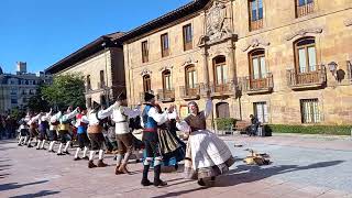 Le folclore des Asturies F - GUIASTUR