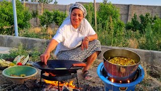 Preparing a Rural Woman for Winter: From Cooking Pomegranate and Tomato Paste to Carpet Washing 🍅🫘🍁