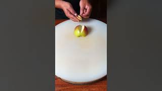 Fun way to cut apple #fyp #oddlysatisfying #decoration