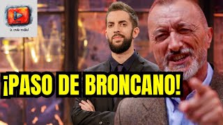 Arturo Pérez Reverte DA PLANTÓN a Broncano: “Es un payaso"