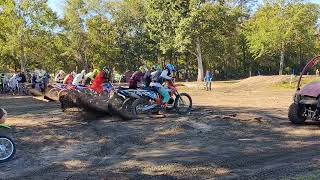 Pineville MX, October 22, 2022. Full gate for the big bikes.