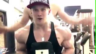 شاهد أبطال كمال الأجسام , قبل و بعد الإحتراف  Zac Aynsley 3 Year Aesthetic Body Transformation 3