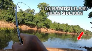 Ternyata begini cara mancing ikan BESAR saat air sungai surut