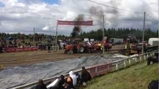 tractor pulling tyrnävä 2012