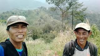 Treking Terjal di puncak 1 garonggang