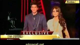 Shahrukh and Gauri Khan as showstoppers for Karan Johar at India Couture week finale