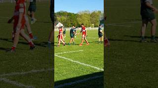 Belle victoire ! Clément PAUL(No8) STADO U18 salue Imad CHEFFAR(No3) PAU formé à l'AS TOURNEFEUILLE