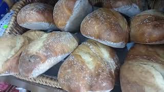 Tasty Homemade #bread  Sourdough #millonarios  Freshly....just baked ,😋😋😋👩‍🍳🐝