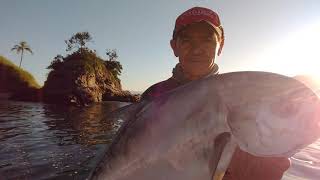 Pescando pampo em costeira Ilhabela