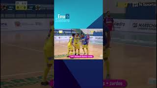 FUTSAL SHORT | Ataque 5vs4 - Rotación de diestros + Zurdos (Marechal - Brasil 🇧🇷) #Futsal #Shorts