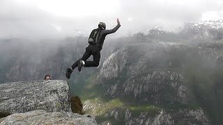 My 5th Base jump from exit 6, Kjerag