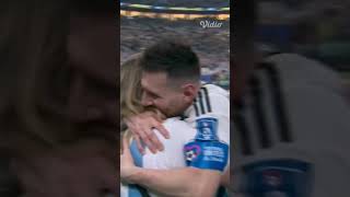 Momen Saat Ibunda Messi Peluk Anaknya Setelah Argentina Jadi Juara Piala Dunia #shorts