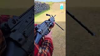 M249 SAW light machine gun