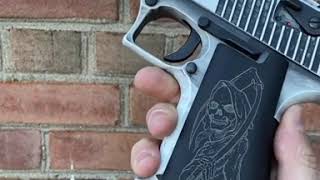 DESERT EAGLE PISTOL CAL. 50 AE MAGNUM RESEARCH INC. GRIS HEART