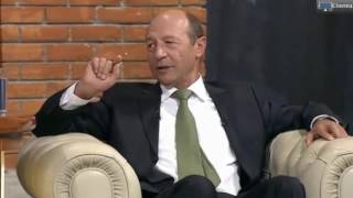 S. R. de Comedie - Invitat Traian Basescu