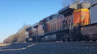 NS 264 Screams as it Hauls Through lydick, Indiana!!