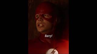 Flash ⚡️Barry destroys Cicada's dagger to save his daughter!