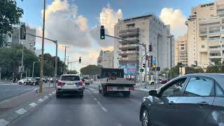 The traffic conditions in Holon at the end of the working day  霍隆下班时间的路况 20240922