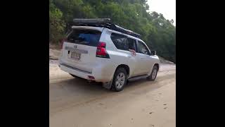 Travelling North Oz #short 2 // Elim Beach // #prado 150 // #toyota #gx460 #australia #overlanding