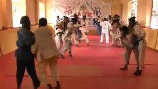 Les Léopalds judo en préparation déjà.