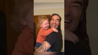 Daughter has heartwarming reaction to Dad returning home ❤️￼