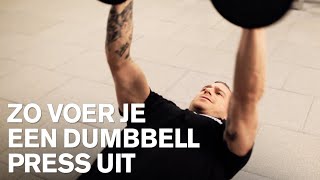 Dumbbell Press: zo train je je borstspieren met losse dumbbells