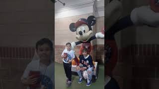 @astros 20sec Minute Maid Park Tour @MLB #mlbfamily #baseballkid #shorts #minutemaidpark