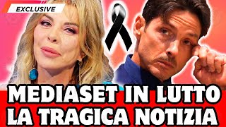 🔴 TRAGICO LUTTO IN MEDIASET: LA NOTIZIA DI POCO FA... TUTTI IN LACRIME!