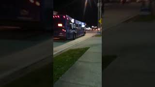 Lynx Bus 42-410 on 102 (Departing)