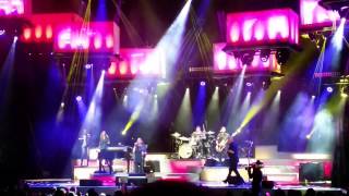 Train - Hey Soul Sister live at Sleep Train Amphitheatre Chula Vista May 2015