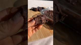 Healthy Fudge made with 3 ingredients (full recipe in description)