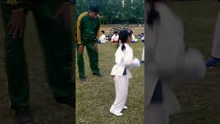 Little Girls Wonderful Fight