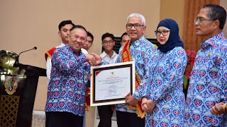 Pj Gubernur dan Istri Dikukuhkan Jadi Ayah dan Bunda Genre Provinsi Gorontalo