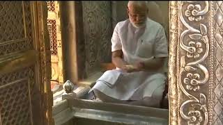 Pm modi at kashi vishvnath temple