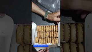 Hyderabad's famous nimrah cafe kaju biscuits review I Nimrah cafe Hyderabad