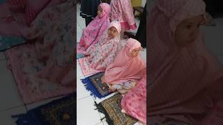 Kegiatan anak paud hari jumat praktek sholat 😇