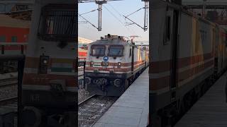 Ghaziabad WAP5 Taj Express Hazrat Nizamuddin Indian Railways