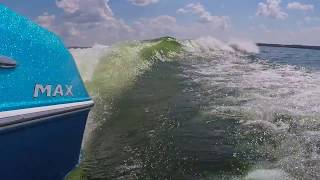 Moomba Max AutoWake with Wakemakers bag buster