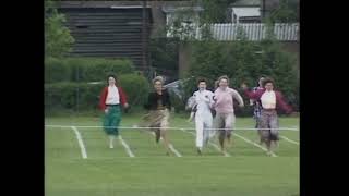 🎥 Princess Diana running in Mother’s race at Prince Harry’s school sports day; 1991. #history #short