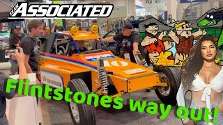 SEMA 2023 - Episode | Driving Team Associated Real-size 1:1 RC10 - Flintstones style driving!雷虎科技地面車