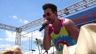 ♫ Girls Night Out - Russell Dickerson - 5/24/19 - Neptune, NJ.