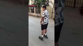 Boy vs boy skating🥵🤯😎#inlineskating #skate #rollerblading #skater #rollerskating #shorts