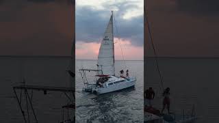 Romantic catamaran sail for 2.. #travel #giliislands #bali #gilitrawangan