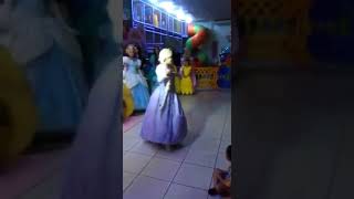 Princesa Rapunzel - Enrolados - Quando minha vida mai começar