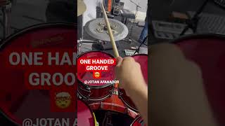 ONE HANDED GROOVE 🤯 #beats #crazy #amazing #drums #drumsolo #instagram