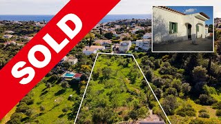 !! SOLD !! Old Farmhouse on a LARGE PLOT in CARVOEIRO